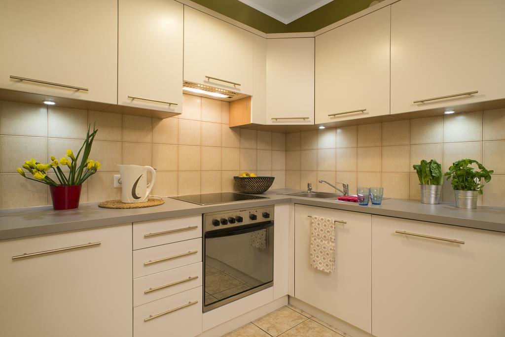 Apartamenty Tww Ochota Varsovia Exterior foto