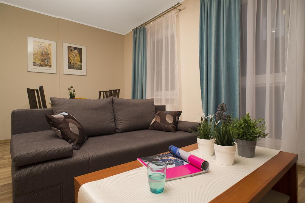 Apartamenty Tww Ochota Varsovia Habitación foto