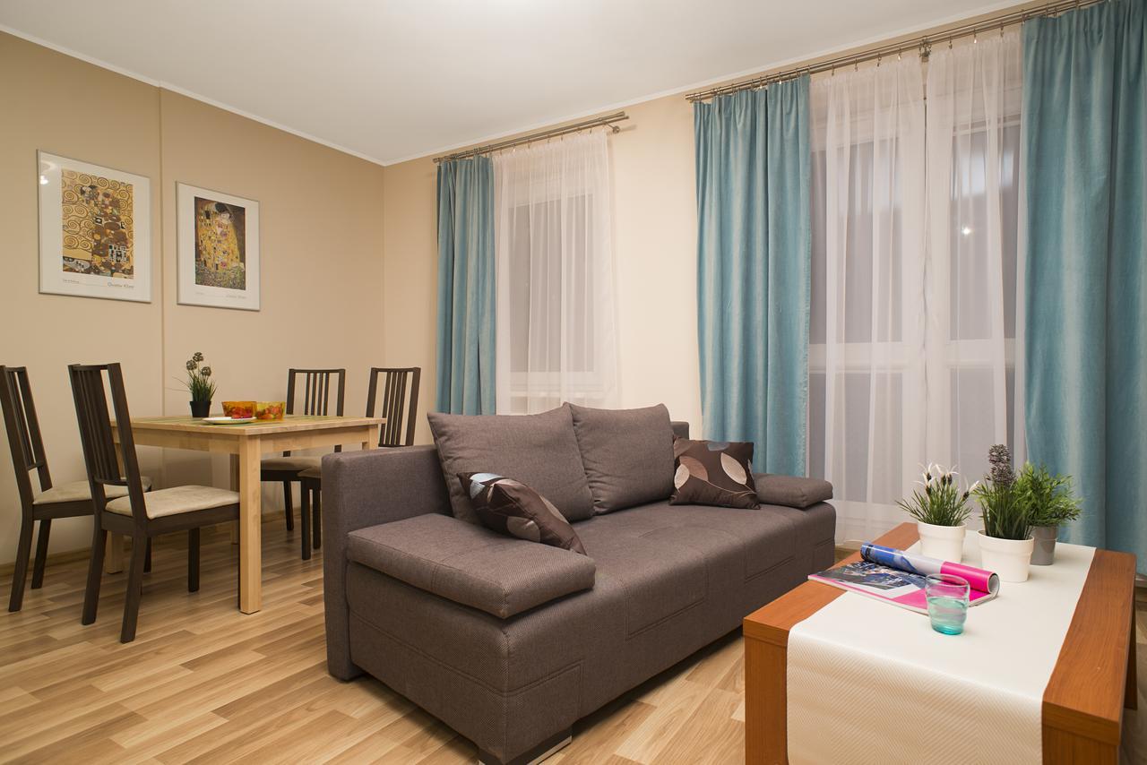 Apartamenty Tww Ochota Varsovia Exterior foto