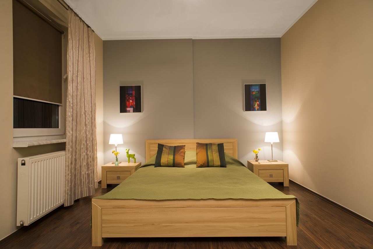 Apartamenty Tww Ochota Varsovia Exterior foto