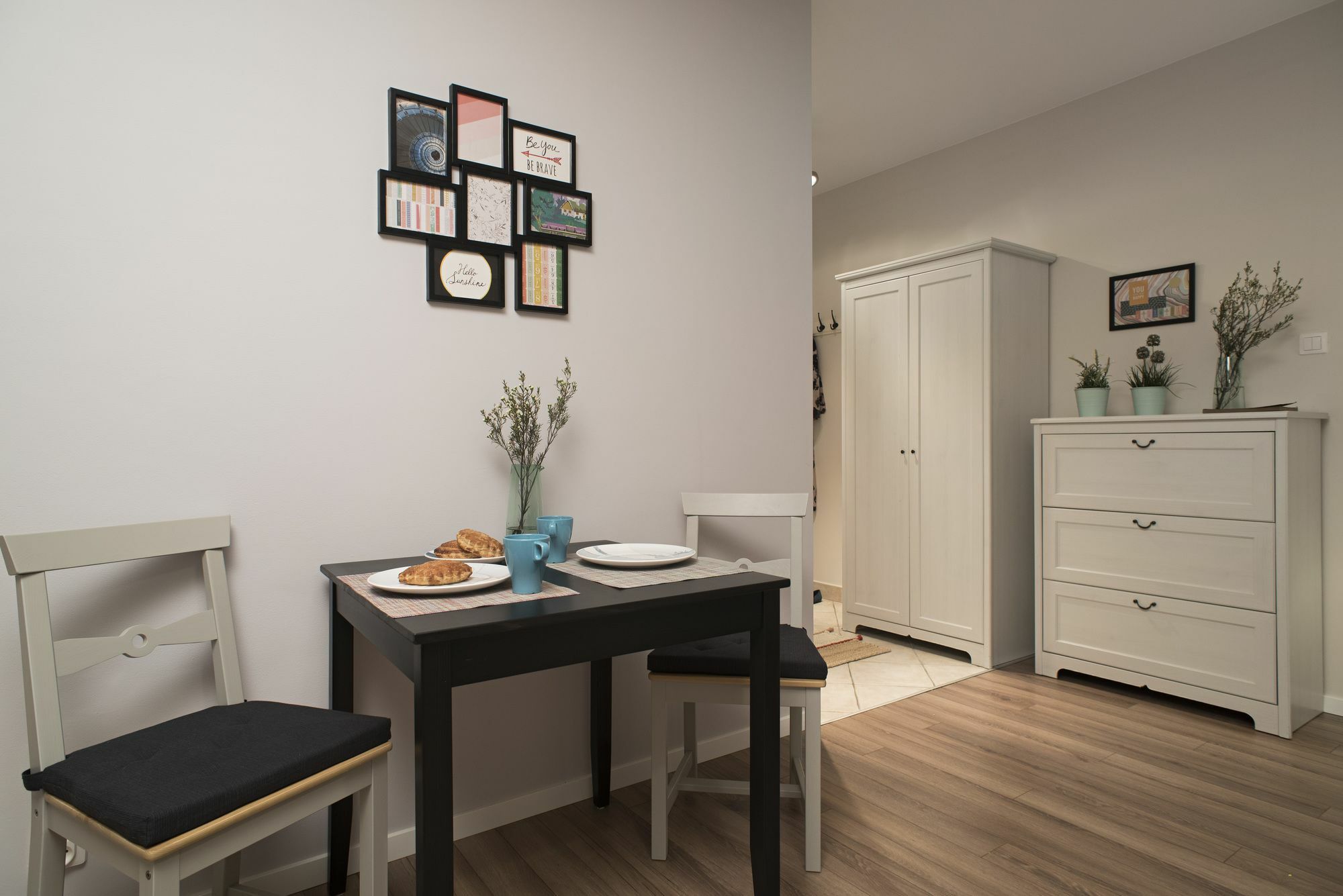 Apartamenty Tww Ochota Varsovia Exterior foto